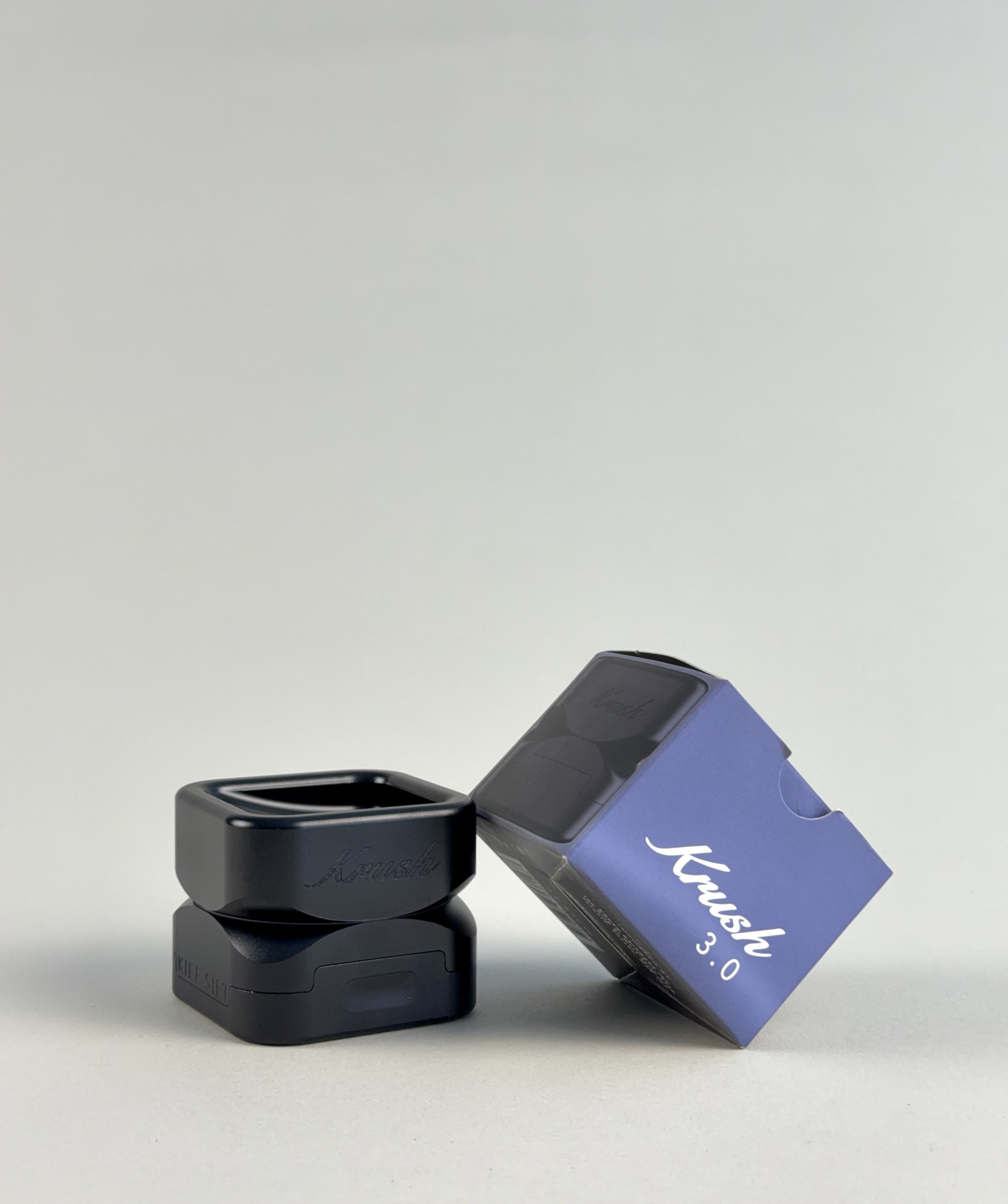 Krush 3.0 Metal Grinder — Black